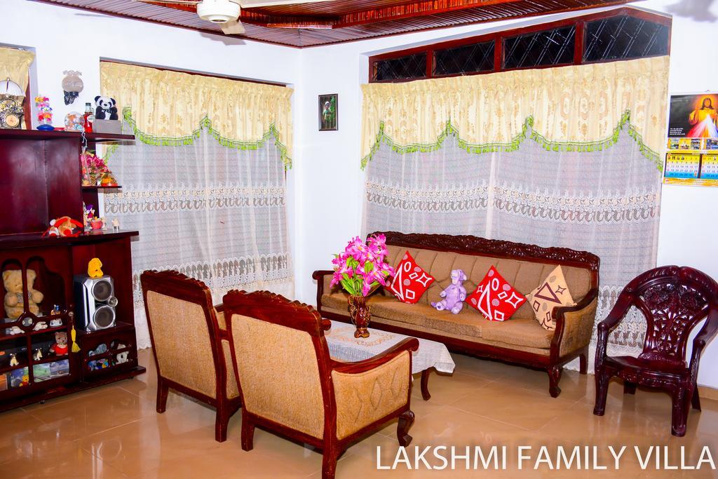 Lakshmi Family Villa Negombo Dış mekan fotoğraf
