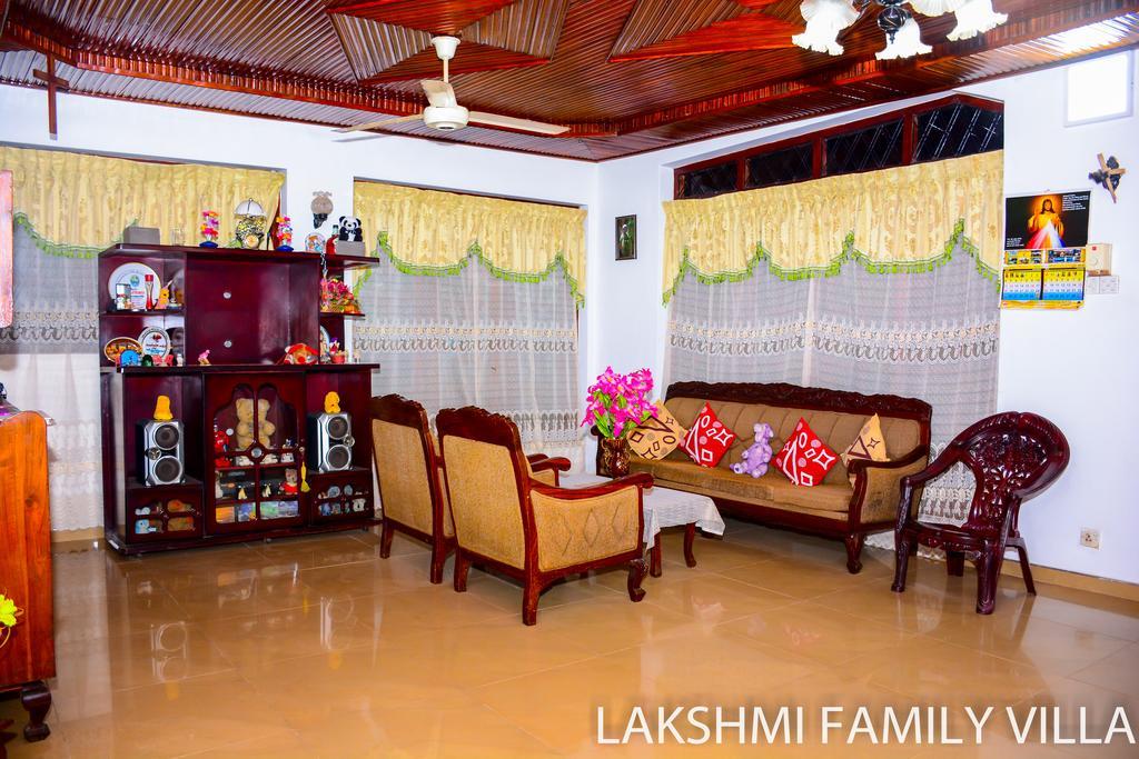 Lakshmi Family Villa Negombo Dış mekan fotoğraf
